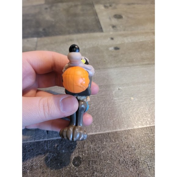 Tune Squad Space Jam coyote McDonald's toy figure - Picture 2 of 4